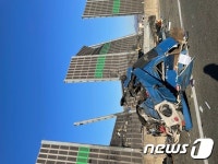 신대구부산고속도로 트레일러 전도…부산방면 일부 정체