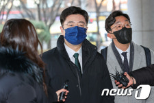 입장 밝히는 홍종기 변호사