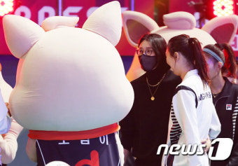 프로배구 올스타전 참석한 '배구여제' 김연경