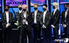 BTS 8관왕·아이유 5관왕…지난해 음악계 빛낸 ★들 다관왕 [가온차트뮤직어워즈]