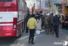 정부 광주 아파트 붕괴 특전사 투입 검토→ 태양의 노예냐 비난 봇물