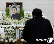 국민MC 허참, 25년 진행 가족오락관 남기고 별세