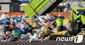 설 연휴 끝나고 분주한 자원순환센터