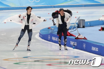 올림픽 2연속 은메달 새역사 쓴 차민규