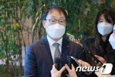 과기정통부·통신3사 CEO간담회 마친 구현모 KT 대표