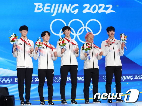 김길리를 비롯한 대한민국 쇼트트랙 대표팀, 하늘빈 동계 아시안게임을 향한 끝없는 열정