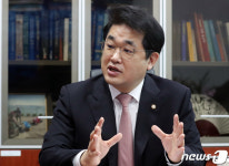 동물병원 진료비 부가세 면제…배준영, 부가가치세법 발의