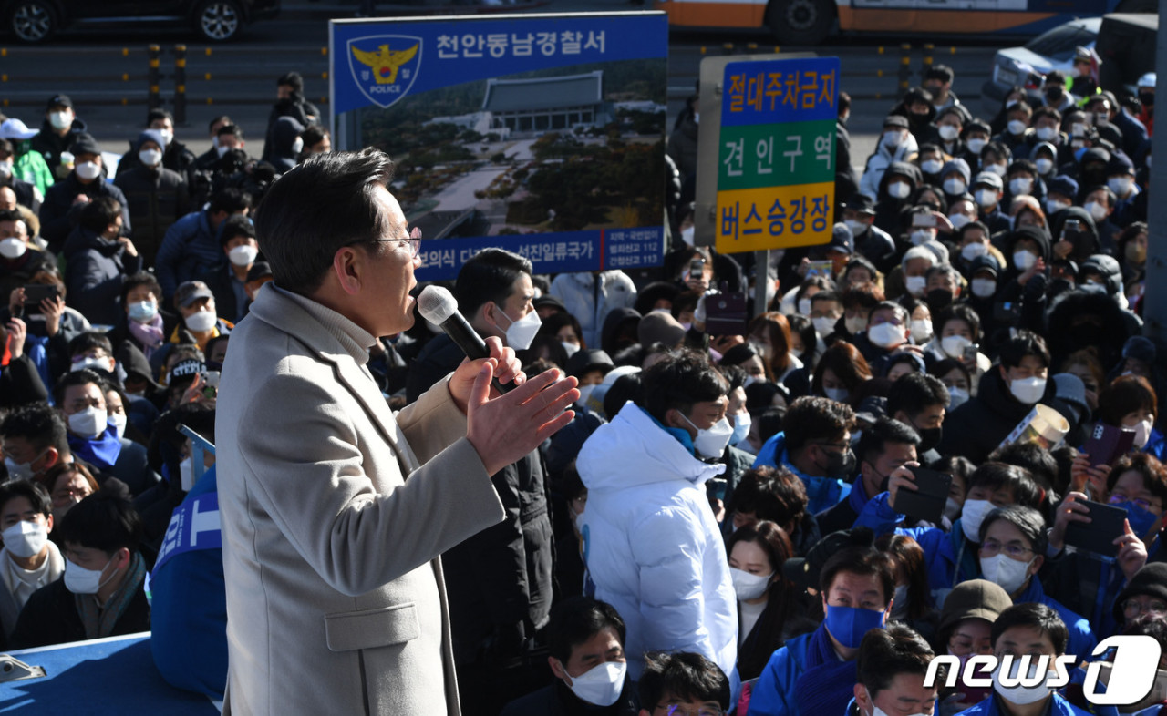 이재명, 경기 출신 후보 대선 D-3 경기-충북-대전 지역 총공세, 김문수는 강원-경북서 대응