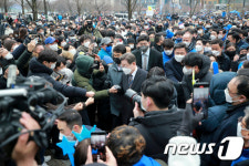 일산문화공원 이룬 파란 물결