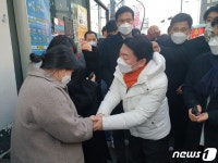 광주 간 안철수 국민의당·바른정당 합당 사죄…제 생각이 짧았다