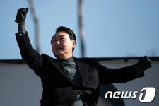 파주 찾아 안보 유세 펼치는 윤석열 후보