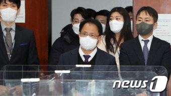 긴급현안보고 출석하는 박찬진 선관위 사무차장