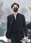 김재욱, 봄날의 런웨이