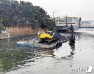 해운대구, 춘천 하류 준설공사…고질적 악취문제 해결
