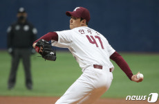 키움 안우진, 시범경기 첫 등판부터 156㎞ 뿌리며 기대감 ↑