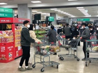 롯데마트, 창원에 창고형 할인점 맥스 연다…보틀벙커 2호점 입점