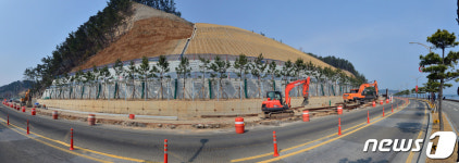 포항시 환호동 해안도로 절개지 보강 공사 5월 말 완공