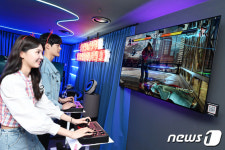LG 올레드 TV로 즐기는 금성 오락실