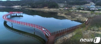 영광 불갑저수지 수변에 산책로·전망대 조성