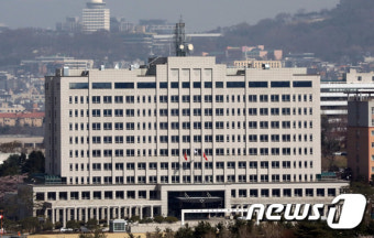 청와대 집무실 국방부로 이전, 예비비 360억 통과