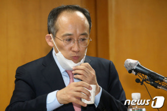 추경호, 명태균 20억 공천 의혹 대립…정치판 불꽃논쟁 계속