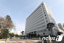 서울남부지검 청사서 현직 검사 투신 사망