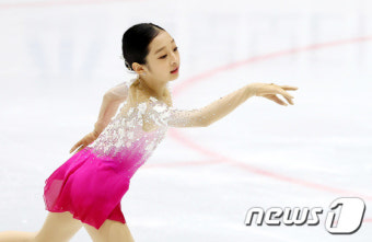 신지아, 세계주니어선수권 은메달 '김연아 이후 16년 만'