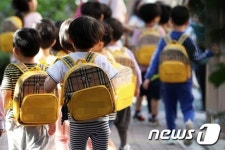 교사 1명이 학생 20명도 맡는데…대전 사립유치원 나이스 도입 불가