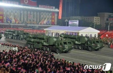 北 항일 유격대 창건 90주년 맞아 열병식
