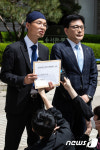 검수완박법 국가배상청구 소송 제기 밝히는 안경재·정민규 변호사