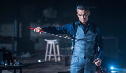 日 유명배우 와타나베 히로유키, 자택서 사망…극단적 선택 [N해외연예]