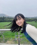 권아름, 엔시티 도영과 열애설 부인 