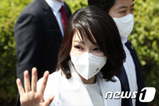 취임식 참석으로 공식활동 시작하는 김건희 여사