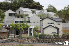 文, 양산 평산마을 귀향…감사하다. 드디어 집으로 돌아왔다
