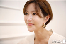 [단독] 슈, 임효성과 이혼설에 첫 직접 입장 사실 아냐…잘 지내(인터뷰)②