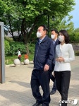 윤석열 대통령 내외, 남산 한옥마을 산책