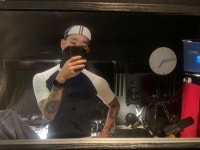 블랭 뱃사공 여친 가슴 일부 노출 사진 카톡방 있었지만…안돌려봤다