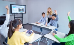 청담어학원, 여름학기 신입생 모집 입학시험 진행