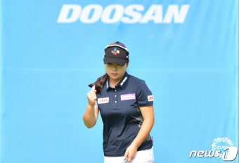 KLPGA 2년차 홍정민, 이예원 꺾고 두산 매치플레이 우승…생애 첫 승