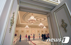 시민들에게 문 열린 청와대 영빈관