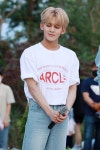 TAN, 포항 달궜다…버스킹에 1000여명 몰려 환호