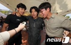 돌아온 축제의 계절