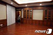 前 대통령 살던 靑 관저 공개