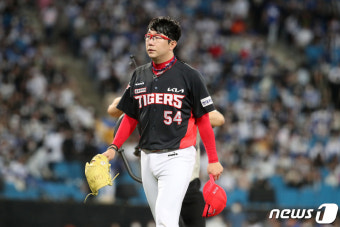 KIA, 연이틀 삼성 제압…양현종 타이거즈 역대 최다승 투수 등극