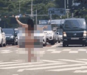 해운대구서 나체로 교통정리하던 여성, 가족에 인계…무슨 사연?