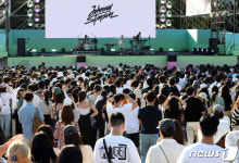 [뉴스1 PICK]3년동안 기다렸다! 올림픽공원 잔디마당 가득 메운 재즈 매니아