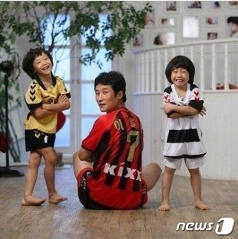 [2002 20주년⑥] 이을용과 스무살 이태석의 같은 꿈 