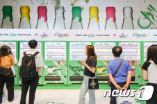 더현대서울, 칠성사이다x벤자민무어 팝업스토어