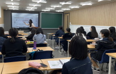 목동 사과나무학원 강서관, 영어전문관 확장 및 영어 프로그램 강화