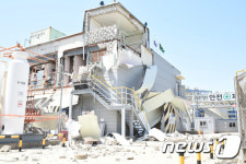 여수산단 덕양에너젠 여수공장 사무실서 폭발사고 현장 처참